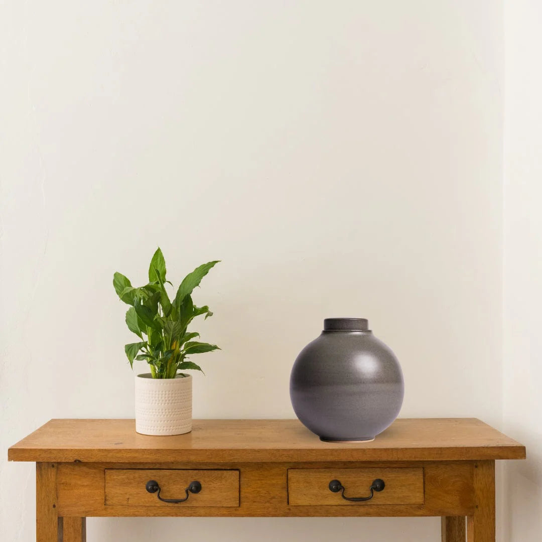 Solstice X Terra Noir | Gray Shino Moon Keepsake Urn